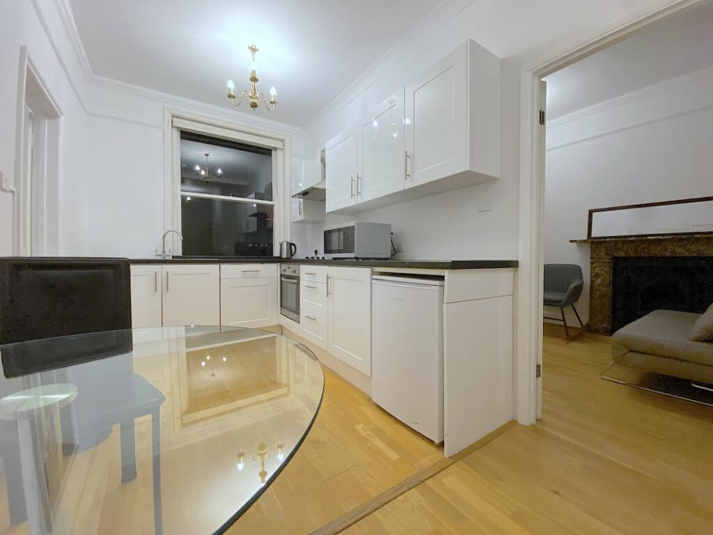 2 bed 1st Floor Flat for rent in Paddington. From Emoov - Chelmsford