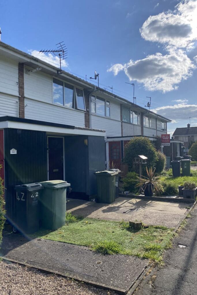 1 bed Annexe for rent in Willenhall. From Emoov - Chelmsford