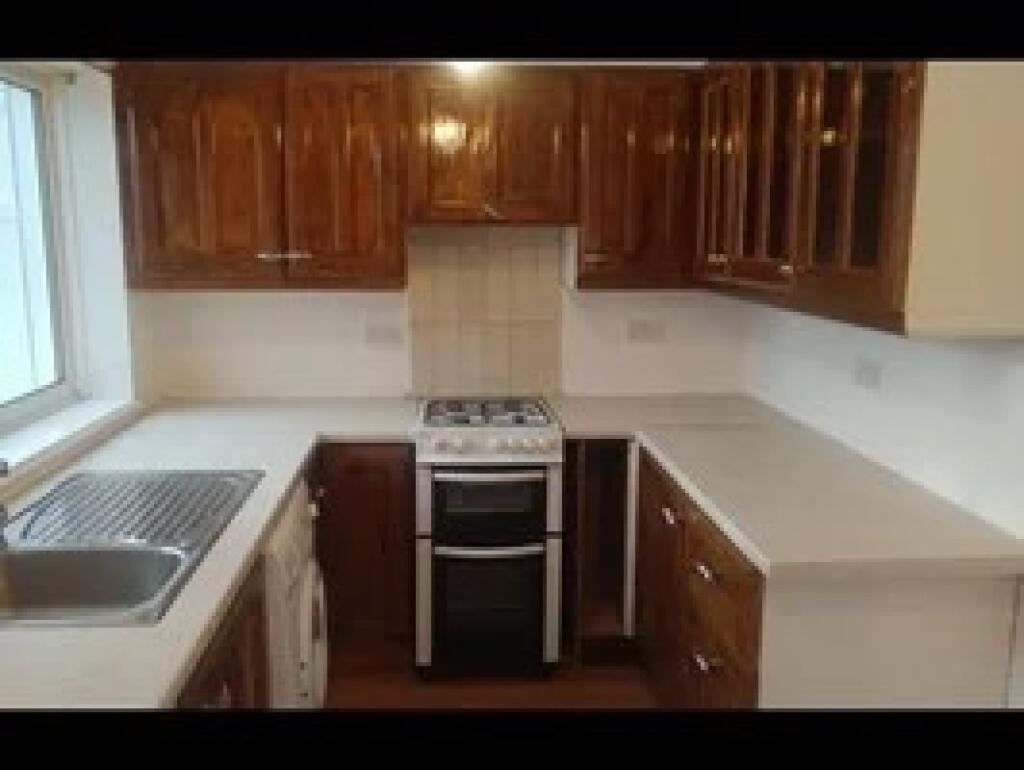 2 bed Mid Terraced House for rent in Major's Green. From Emoov - Chelmsford 2 bed Mid Terraced House for rent in Major's Green. From Emoov - Chelmsford