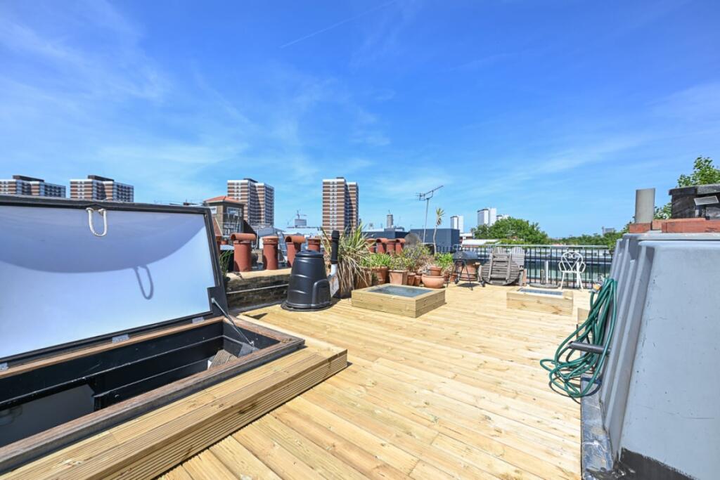 2 bed 1st Floor Flat for rent in Kensington. From Emoov - Chelmsford 2 bed 1st Floor Flat for rent in Kensington. From Emoov - Chelmsford