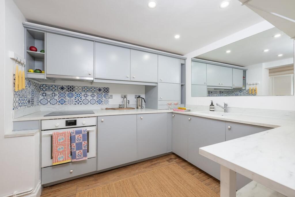 1 bed House (unspecified) for rent in Camberwell. From Emoov - Chelmsford