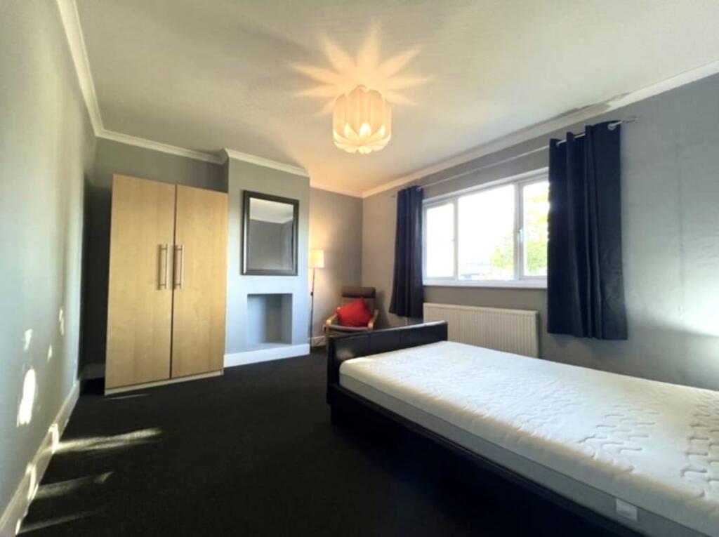 4 bed House Share for rent in Greenwich. From Emoov - Chelmsford 4 bed House Share for rent in Greenwich. From Emoov - Chelmsford