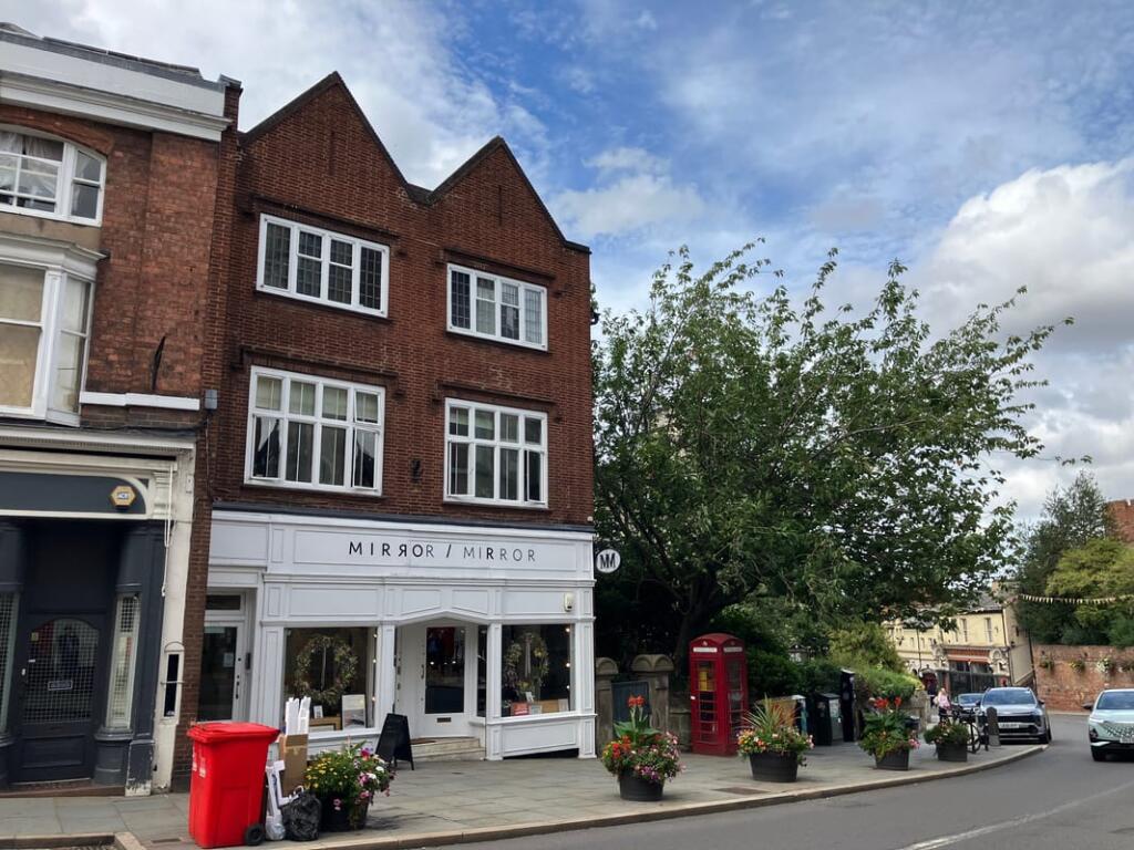 2 bed 1st Floor Flat for rent in Shrewsbury. From Emoov - Chelmsford
