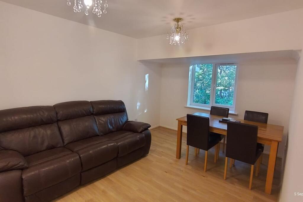 2 bed 1st Floor Flat for rent in Hendon. From Emoov - Chelmsford 2 bed 1st Floor Flat for rent in Hendon. From Emoov - Chelmsford