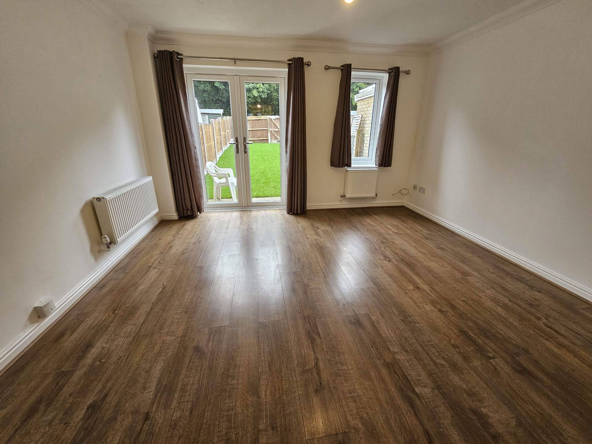 2 bed House (unspecified) for rent in Abbots Langley. From Knights Lettings & Property Sales - Harrow and Watford