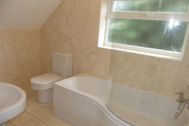 3 bed Semi-detached house for rent in London. From Griffin Property Co - Lettings