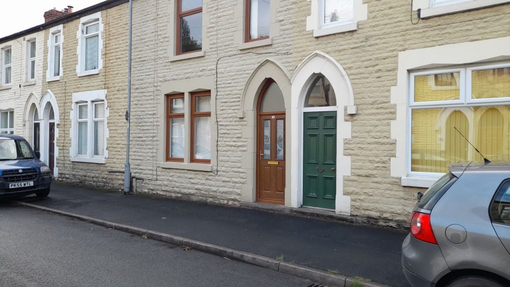 3 bed Terraced House for rent in Preston. From Griffin Property Co - Lettings