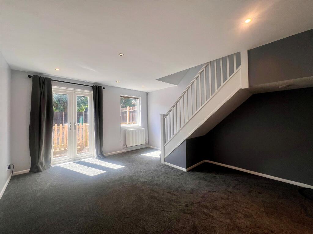 2 bed Mid Terraced House for rent in Oldland. From Andrews Letting and Management - Downend