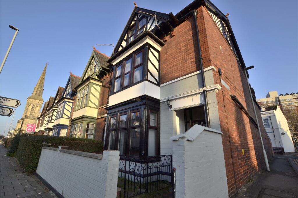 6 bed End of Terrace for rent in Gloucester. From Andrews Letting and Management - Gloucester