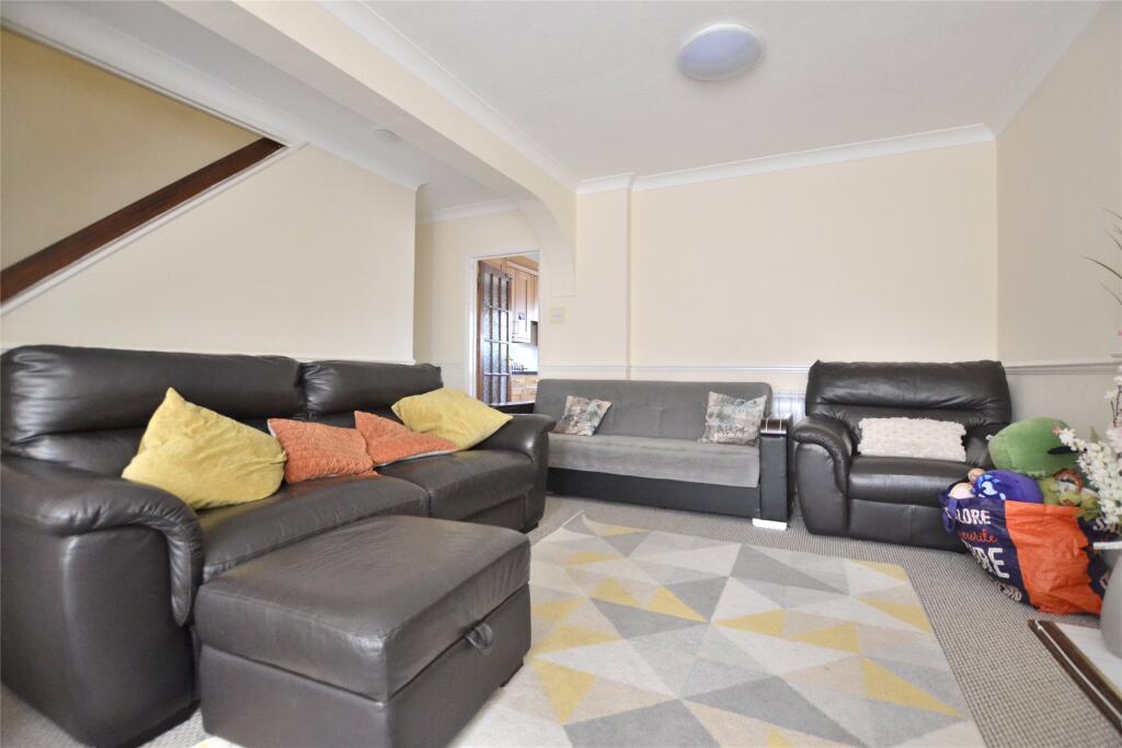 3 bed Mid Terraced House for rent in Gloucester. From Andrews Letting and Management - Gloucester 3 bed Mid Terraced House for rent in Gloucester. From Andrews Letting and Management - Gloucester