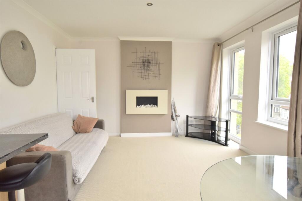 1 bed Apartment for rent in Elsfield. From Andrews Letting and Management - Headington