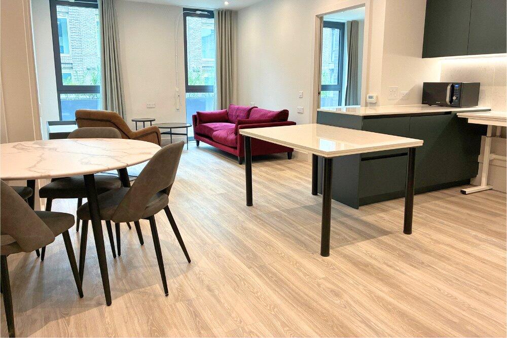 2 bed Apartment for rent in Portslade-by-Sea. From Andrews Letting and Management - Horley