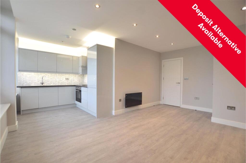 2 bed Apartment for rent in Crawley. From Andrews Letting and Management - Horley