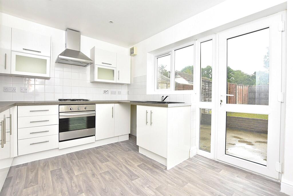 3 bed Semi Detached for rent in Keeper's Corner. From Andrews Letting and Management - Horley