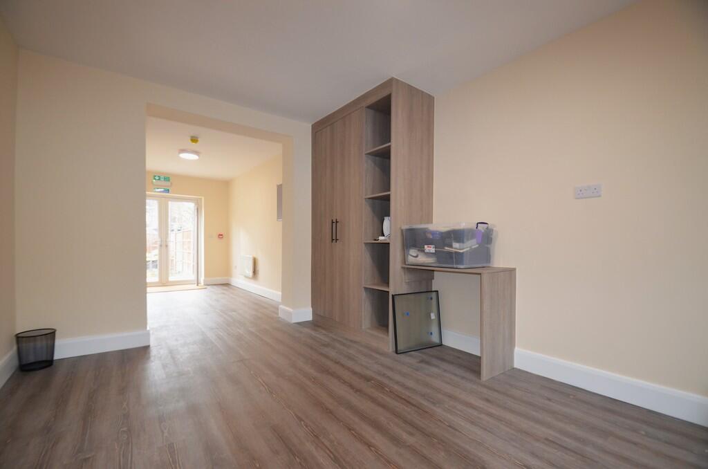 1 bed House Share for rent in Staines-upon-Thames. From S J Smith Estate Agents - Ashford