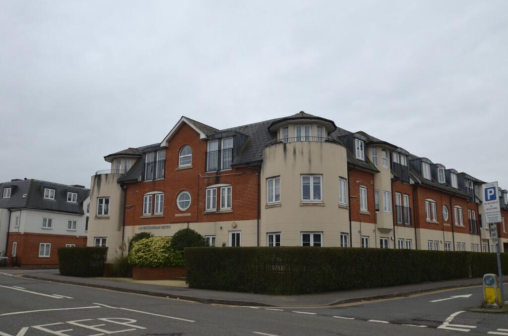 2 bed House (unspecified) for rent in Egham. From S J Smith Estate Agents - Ashford