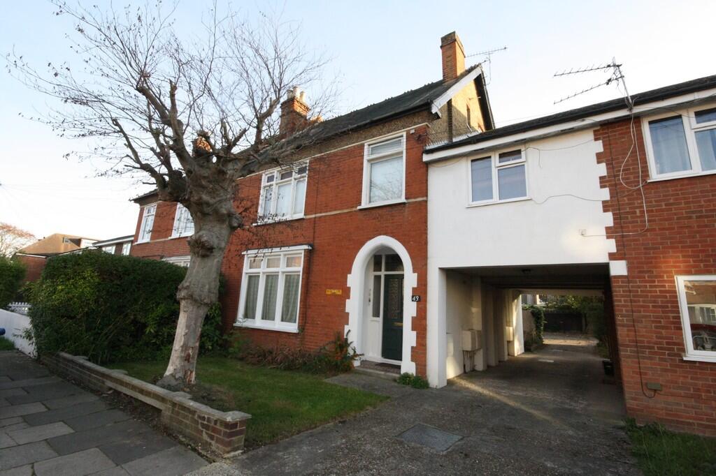 1 bed 1st Floor Flat for rent in Ashford. From S J Smith Estate Agents - Ashford