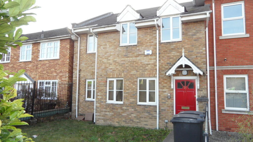 2 bed Annexe for rent in Staines-upon-Thames. From S J Smith Estate Agents - Ashford