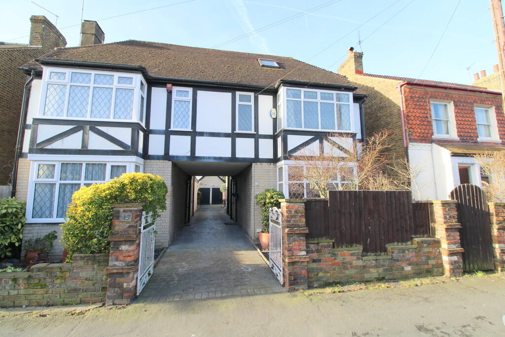 4 bed Semi Detached for rent in Ashford. From S J Smith Estate Agents - Ashford