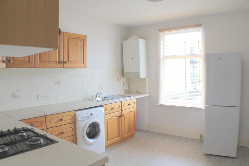 3 bed Apartment for rent in Ashford. From S J Smith Estate Agents - Ashford