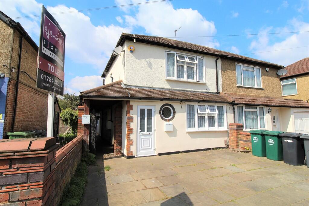1 bed House (unspecified) for rent in Staines-upon-Thames. From S J Smith Estate Agents - Ashford