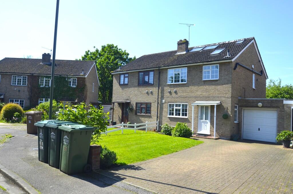 4 bed Semi Detached for rent in Hythe End. From S J Smith Estate Agents - Ashford