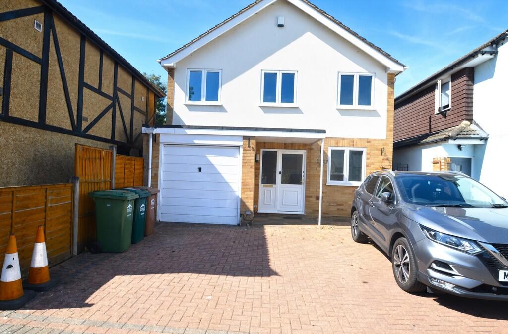 3 bed Detached for rent in Staines-upon-Thames. From S J Smith Estate Agents - Ashford
