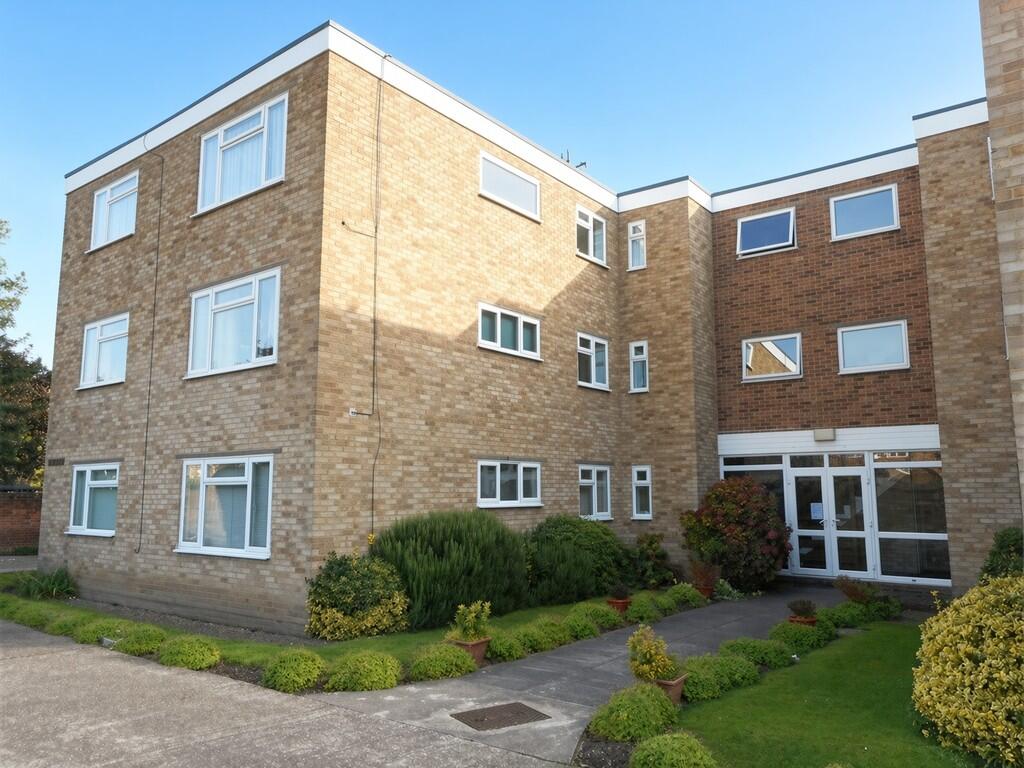 2 bed Apartment for rent in Ashford. From S J Smith Estate Agents - Ashford 2 bed Apartment for rent in Ashford. From S J Smith Estate Agents - Ashford