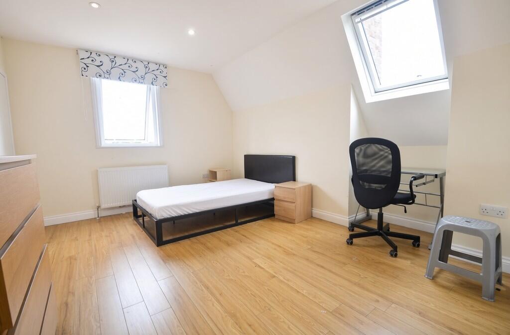 1 bed House Share for rent in Egham. From S J Smith Estate Agents - Ashford