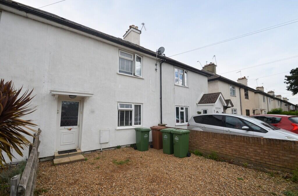3 bed Mid Terraced House for rent in Ashford. From S J Smith Estate Agents - Ashford