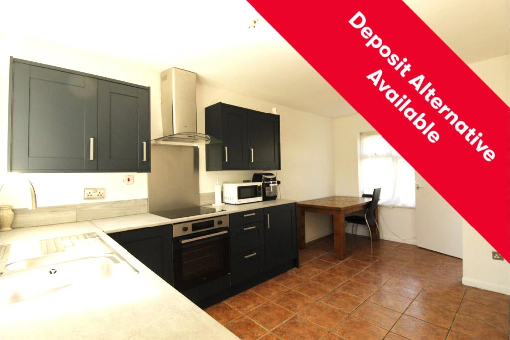 3 bed Mid Terraced House for rent in Hendon. From Andrews Letting and Management - Kingsbury