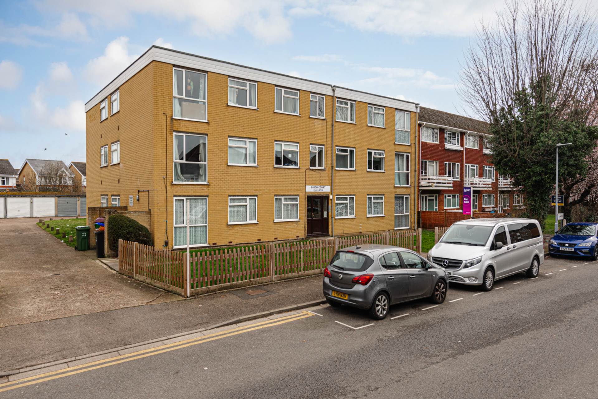 2 bed Flat for rent in Sutton. From The Personal Agent - Epsom