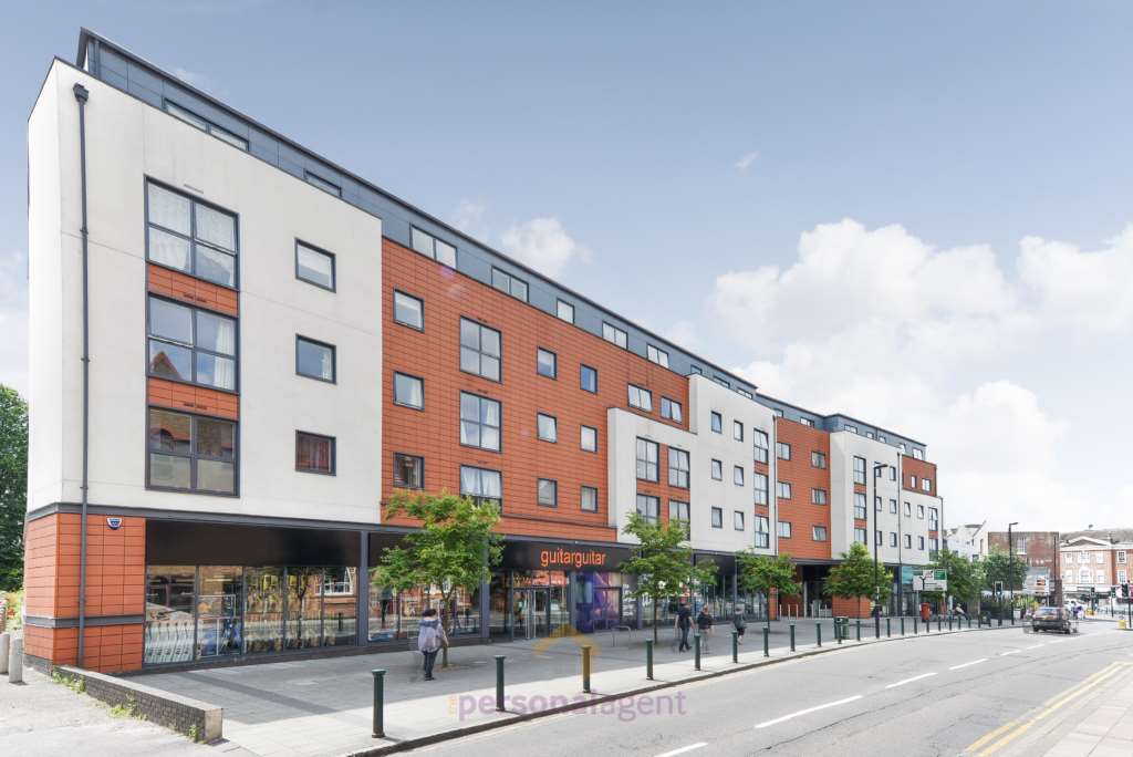 1 bed Apartment for rent in Epsom Downs. From The Personal Agent - Epsom 1 bed Apartment for rent in Epsom Downs. From The Personal Agent - Epsom
