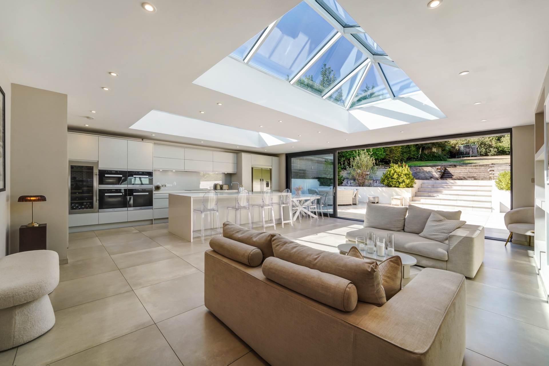4 bed Detached for rent in Epsom. From The Personal Agent - Epsom 4 bed Detached for rent in Epsom. From The Personal Agent - Epsom