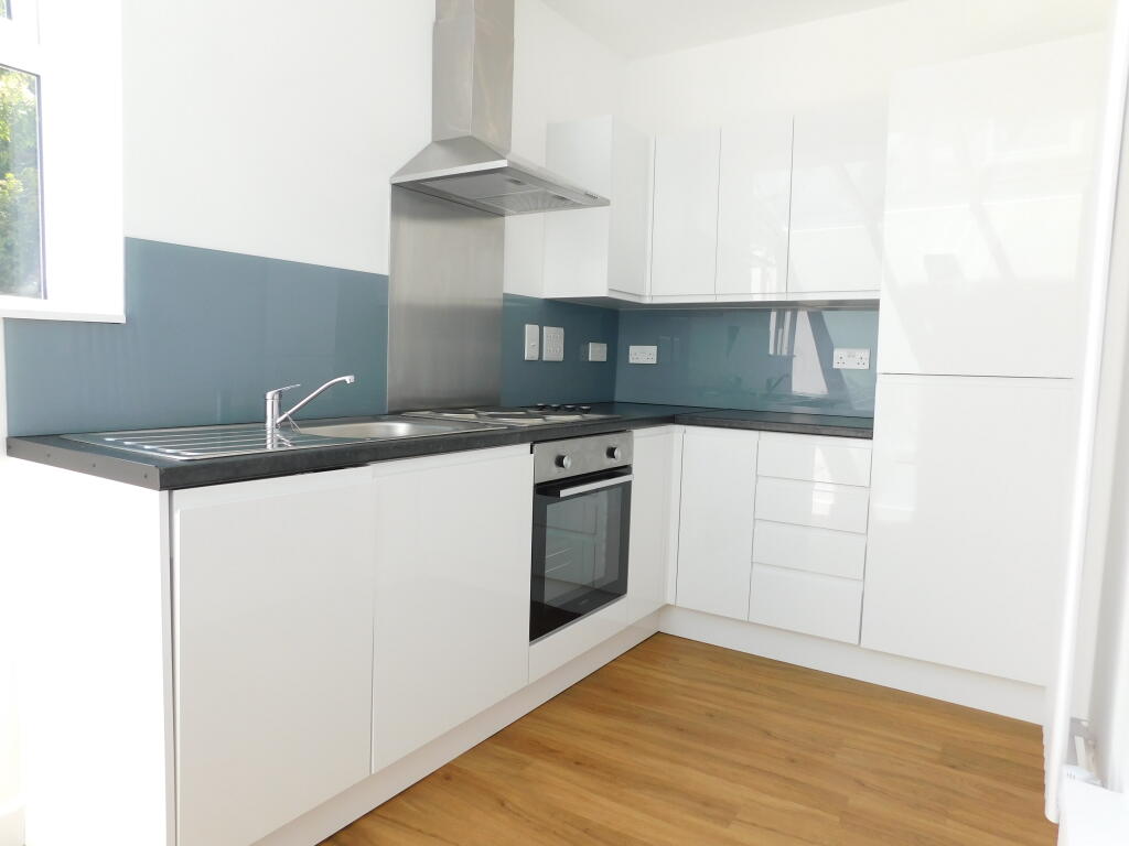 2 bed Cottage for rent in Merton. From Goodfellows Lettings
