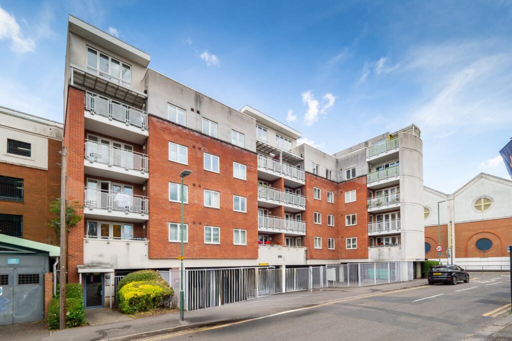 1 bed Apartment for rent in Carshalton. From Goodfellows Lettings