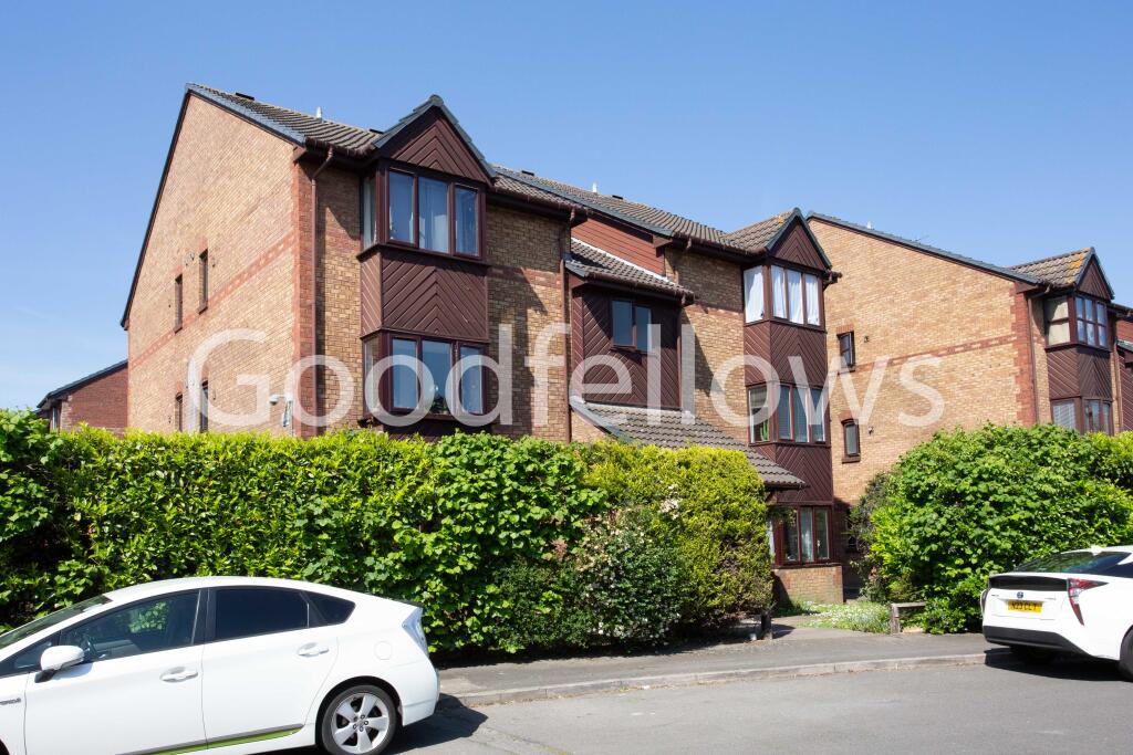 4 bed Apartment for rent in Mitcham. From Goodfellows Lettings 4 bed Apartment for rent in Mitcham. From Goodfellows Lettings