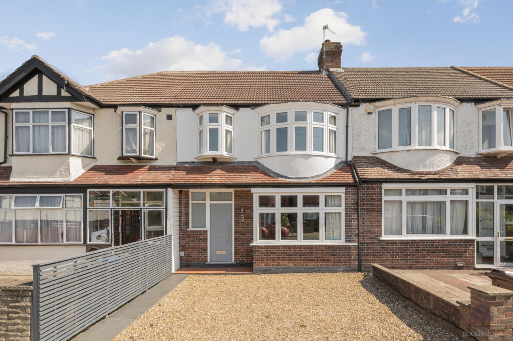 3 bed Mid Terraced House for rent in New Malden. From Goodfellows Lettings 3 bed Mid Terraced House for rent in New Malden. From Goodfellows Lettings