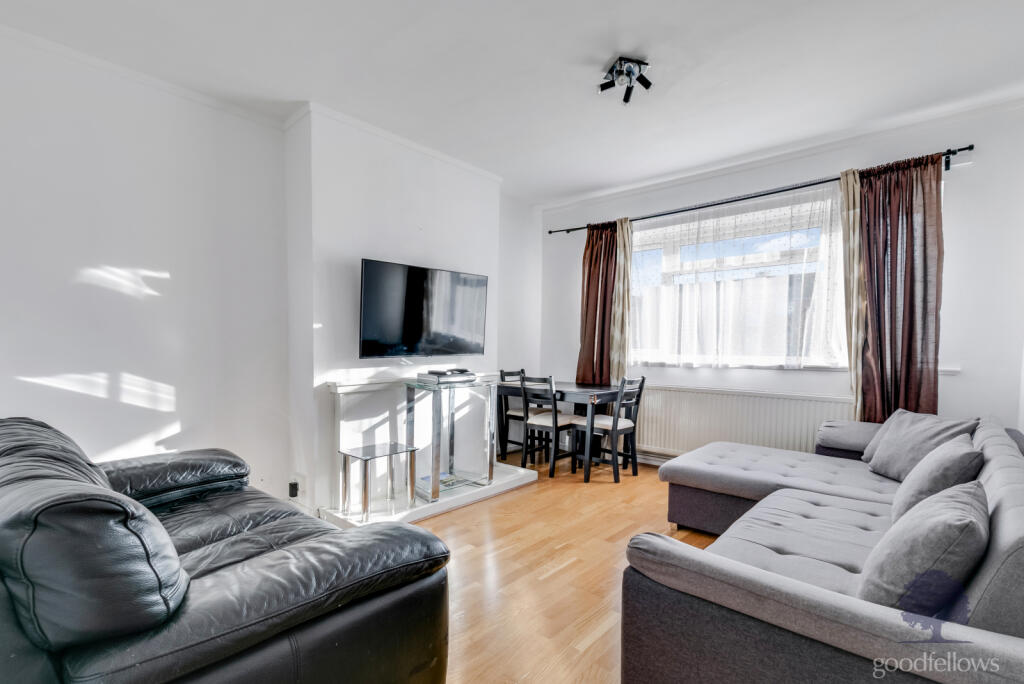 2 bed Apartment for rent in Mitcham. From Goodfellows - Mitcham 2 bed Apartment for rent in Mitcham. From Goodfellows - Mitcham