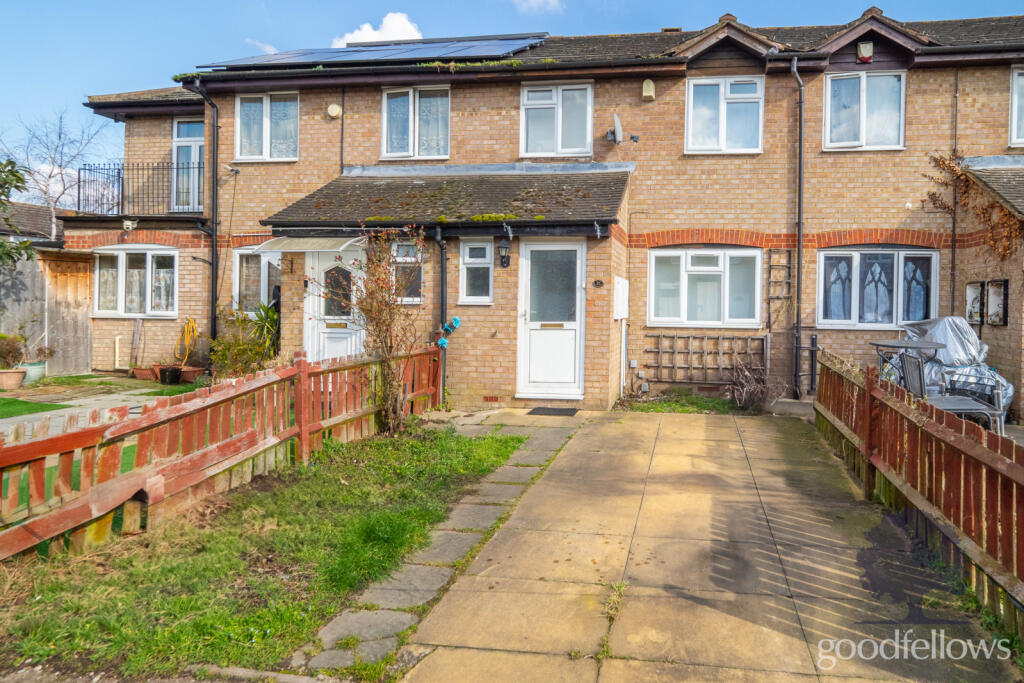 3 bed Detached for rent in Mitcham. From Goodfellows - Mitcham