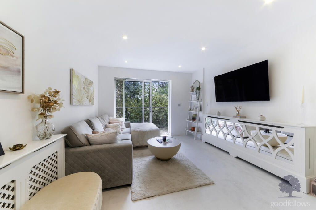 2 bed Apartment for rent in Merton. From Goodfellows - Mitcham 2 bed Apartment for rent in Merton. From Goodfellows - Mitcham