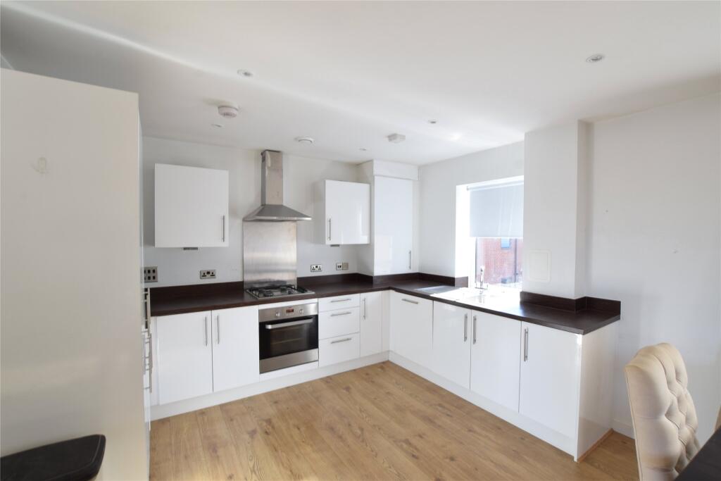 2 bed Apartment for rent in Orpington. From Andrews Letting and Management - Orpington