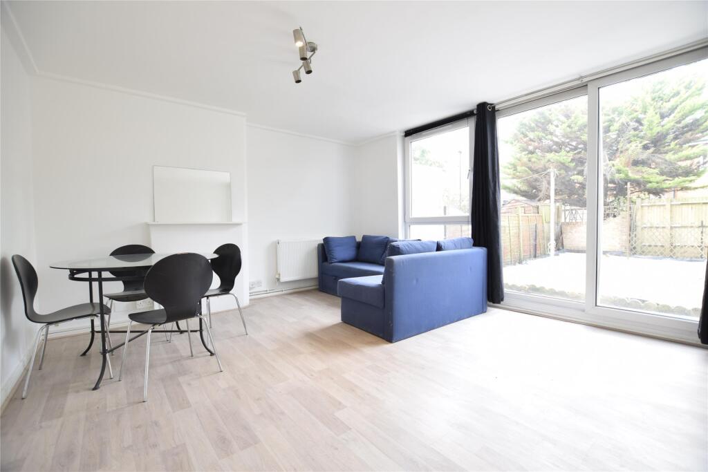 3 bed Mid Terraced House for rent in Merton. From Andrews Letting and Management - Southfields