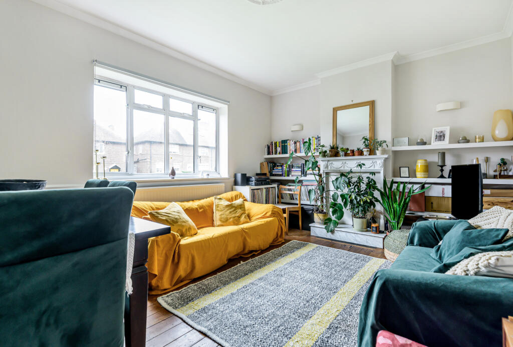 1 bed House (unspecified) for rent in London. From Andrews Letting and Management - Southfields