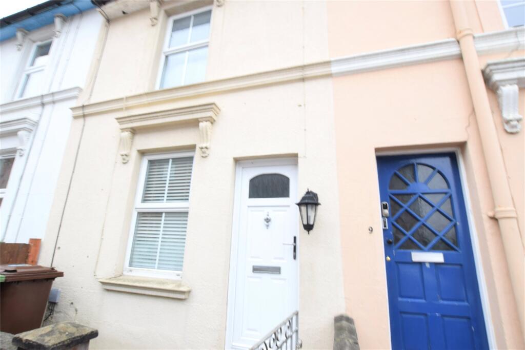 1 bed Mid Terraced House for rent in Tunbridge Wells. From Andrews Letting and Management - Tunbridge Wells