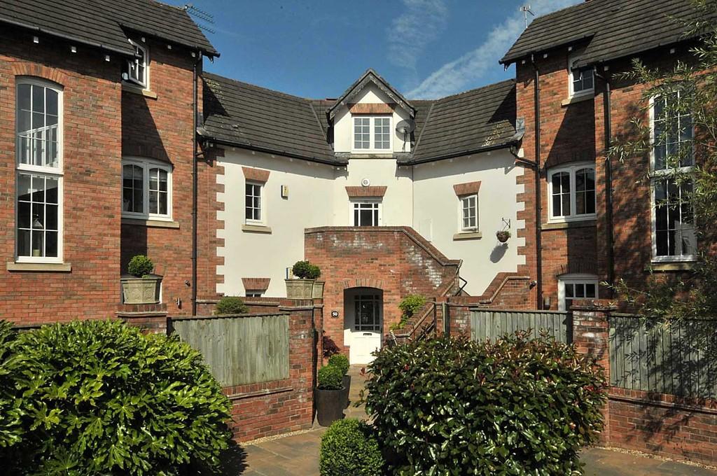 2 bed Apartment for rent in Knutsford. From Stuart Rushton