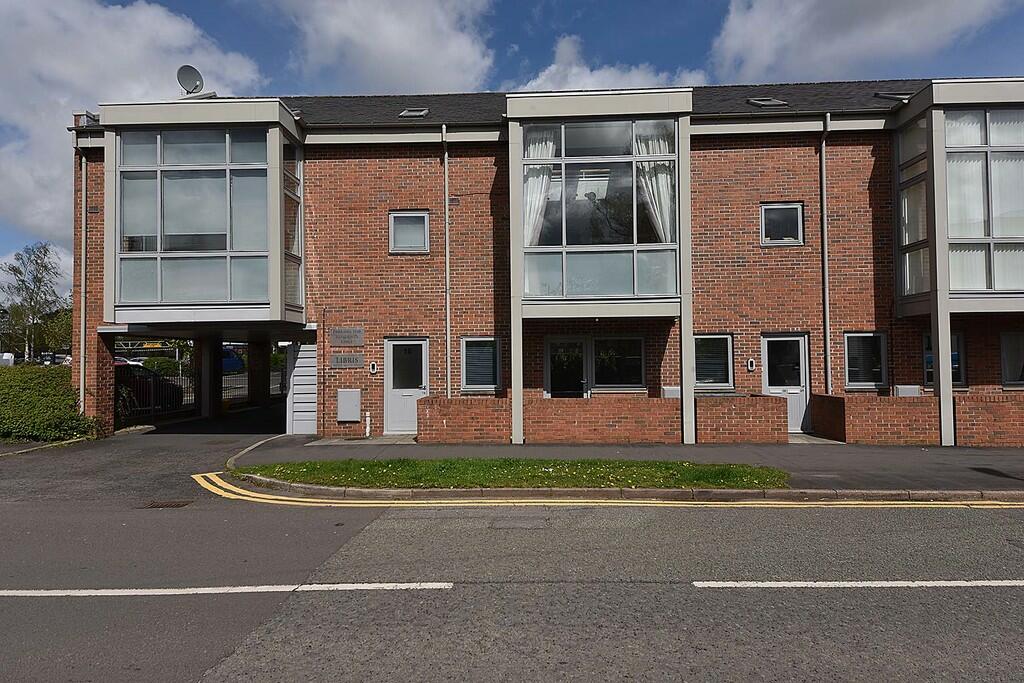 2 bed Apartment for rent in Knutsford. From Stuart Rushton