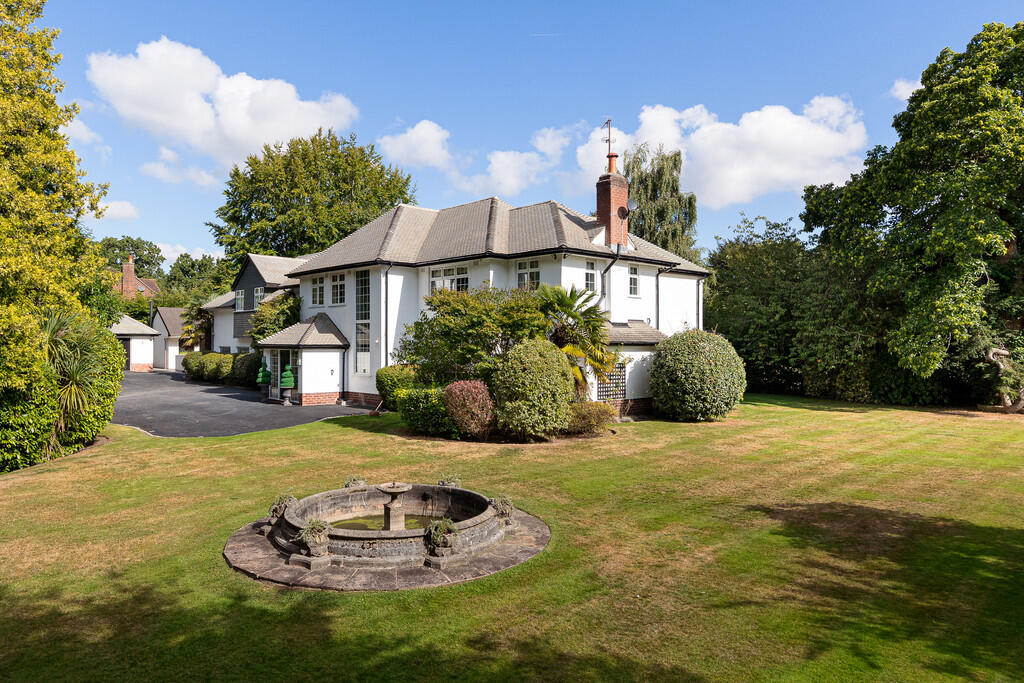 7 bed Detached for rent in Mere. From Stuart Rushton 7 bed Detached for rent in Mere. From Stuart Rushton