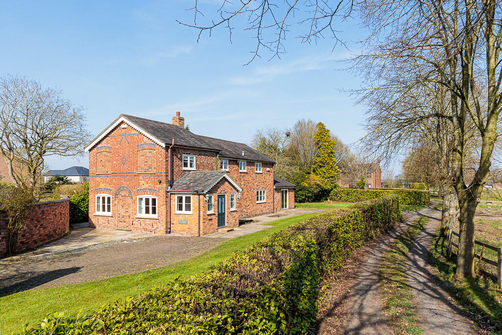 4 bed Detached for rent in Cranage. From Stuart Rushton