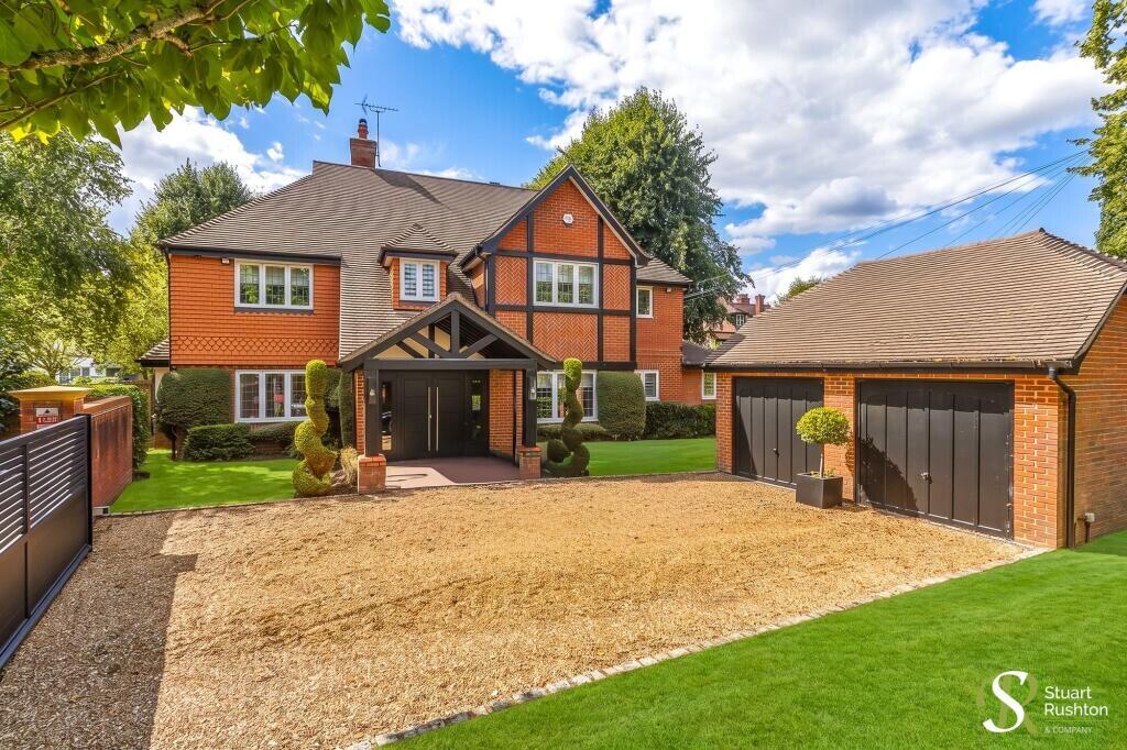 5 bed Detached for rent in Knutsford. From Stuart Rushton 5 bed Detached for rent in Knutsford. From Stuart Rushton